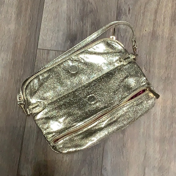 Gold Metallic purse/bag - Picture 3 of 5